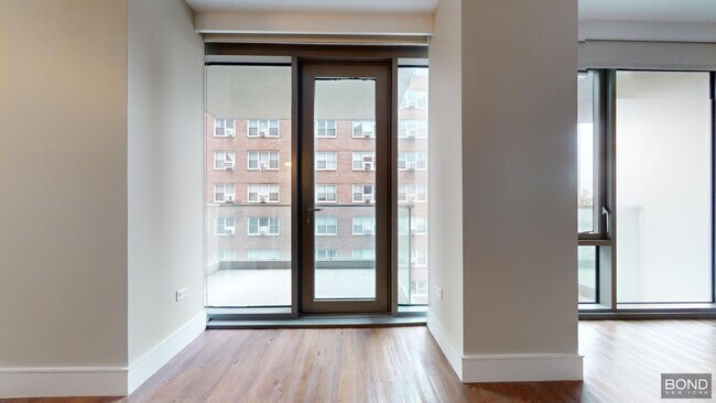 Building Photo - 237 E 34th St