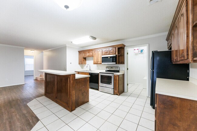 Building Photo - 3102 109th St