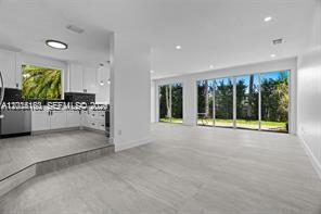 Building Photo - 21399 Marina Cove Cir