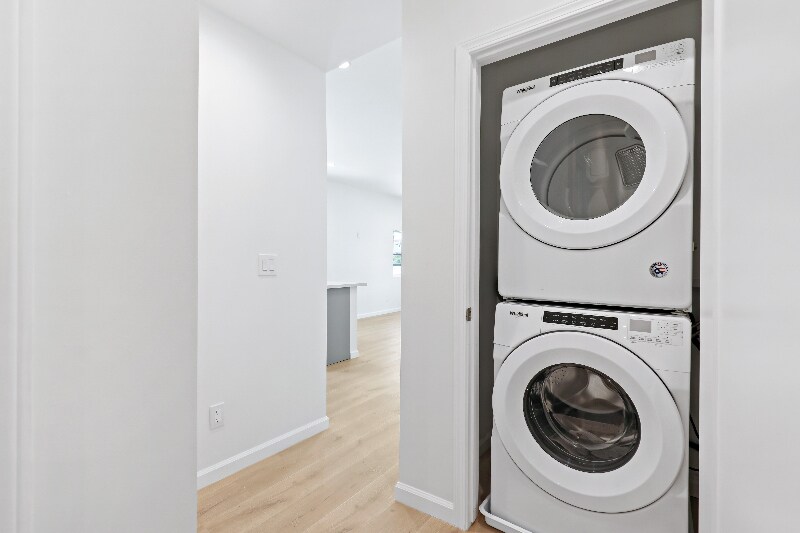 Building Photo - 5234 W 20th St