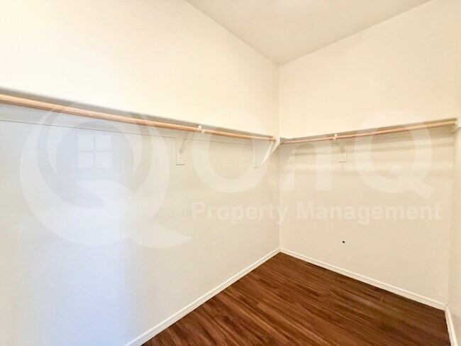 Building Photo - 9182 W Black Hill Rd