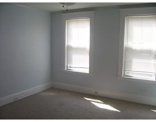 Building Photo - 3 Hersey St