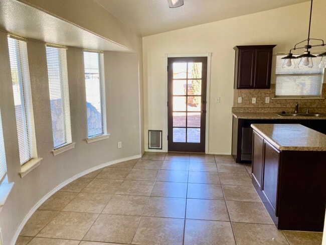 Building Photo - 7105 Falling Leaf Cir