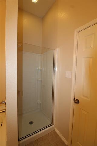 Building Photo - 209 Clydesdale St