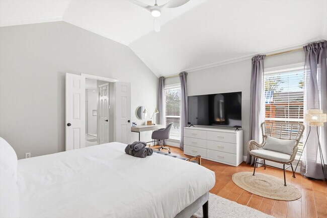 Building Photo - 2720 Wild Grove Ln