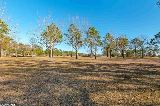 Building Photo - 117 Club Dr