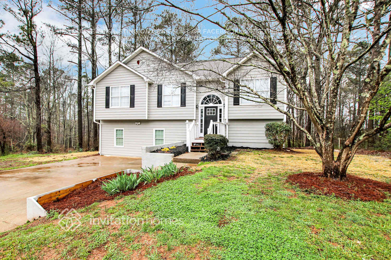 Building Photo - 1815 Independence Dr