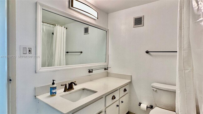 Building Photo - 1200 West Ave