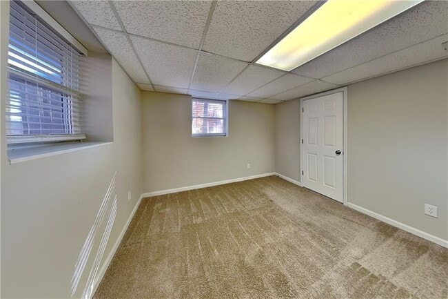 Building Photo - 3021 Wendy Ln