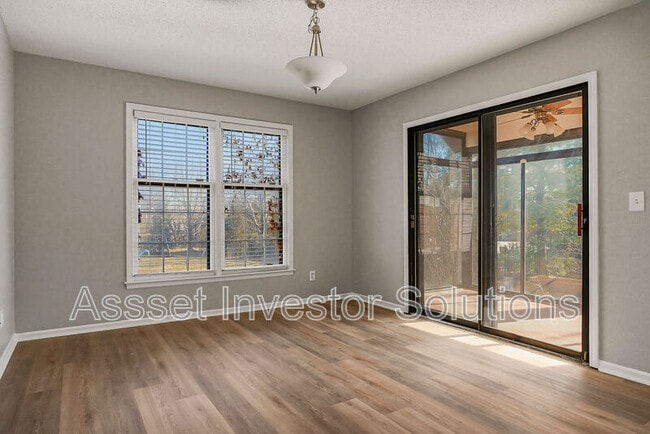 Building Photo - 11109 Delmar Ct