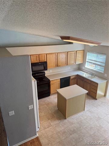 Building Photo - 5856 Fossil Dr