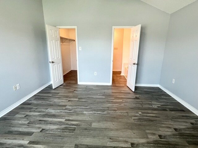 Building Photo - 2532 Misty Meadows Dr