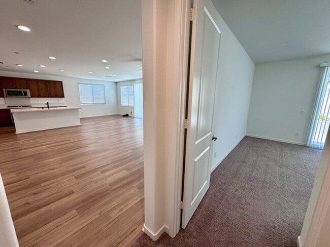 Building Photo - COMING SOON! Beautiful 4 bedroom Single St...