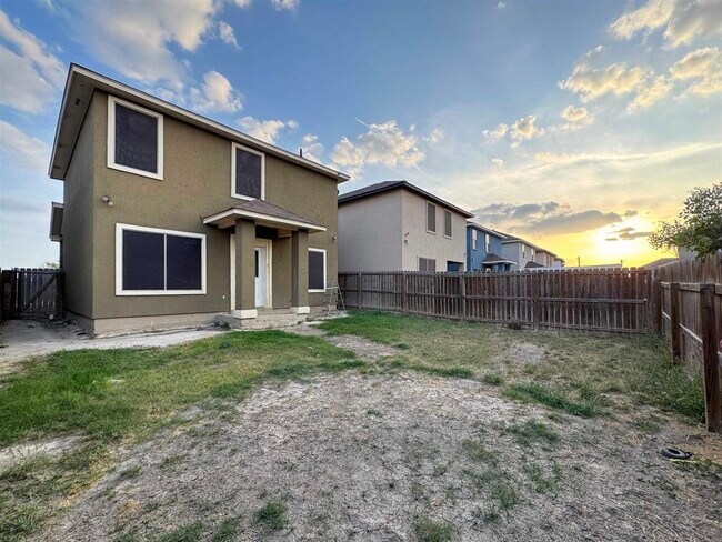 Building Photo - 4316 Ramona Dr