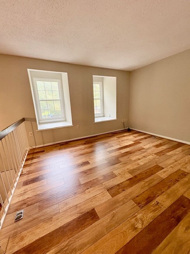 Building Photo - 13822 Grey Colt Dr