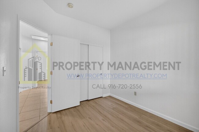 Building Photo - Charming 3-Bedroom Home with 2 Baths