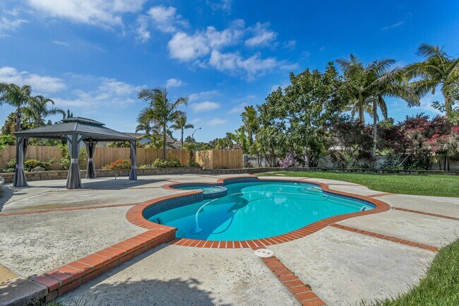 Building Photo - Encinitas Gem with Serene Backyard Pool - Available Dec. 1, 2025