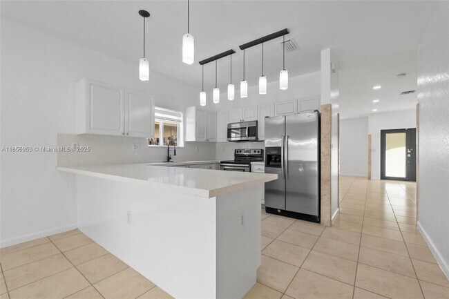 Building Photo - 18348 SW 139th Pl