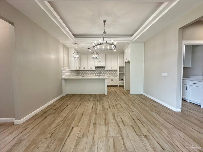 Building Photo - 16 Kilgore Ave