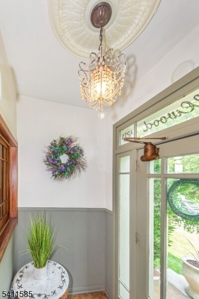 Building Photo - 579 Belleville Ave