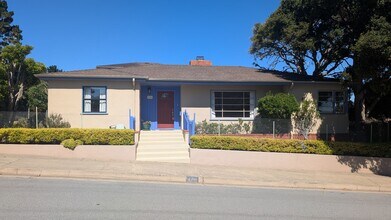 Building Photo - Lovely well-kept single family home in Pac...