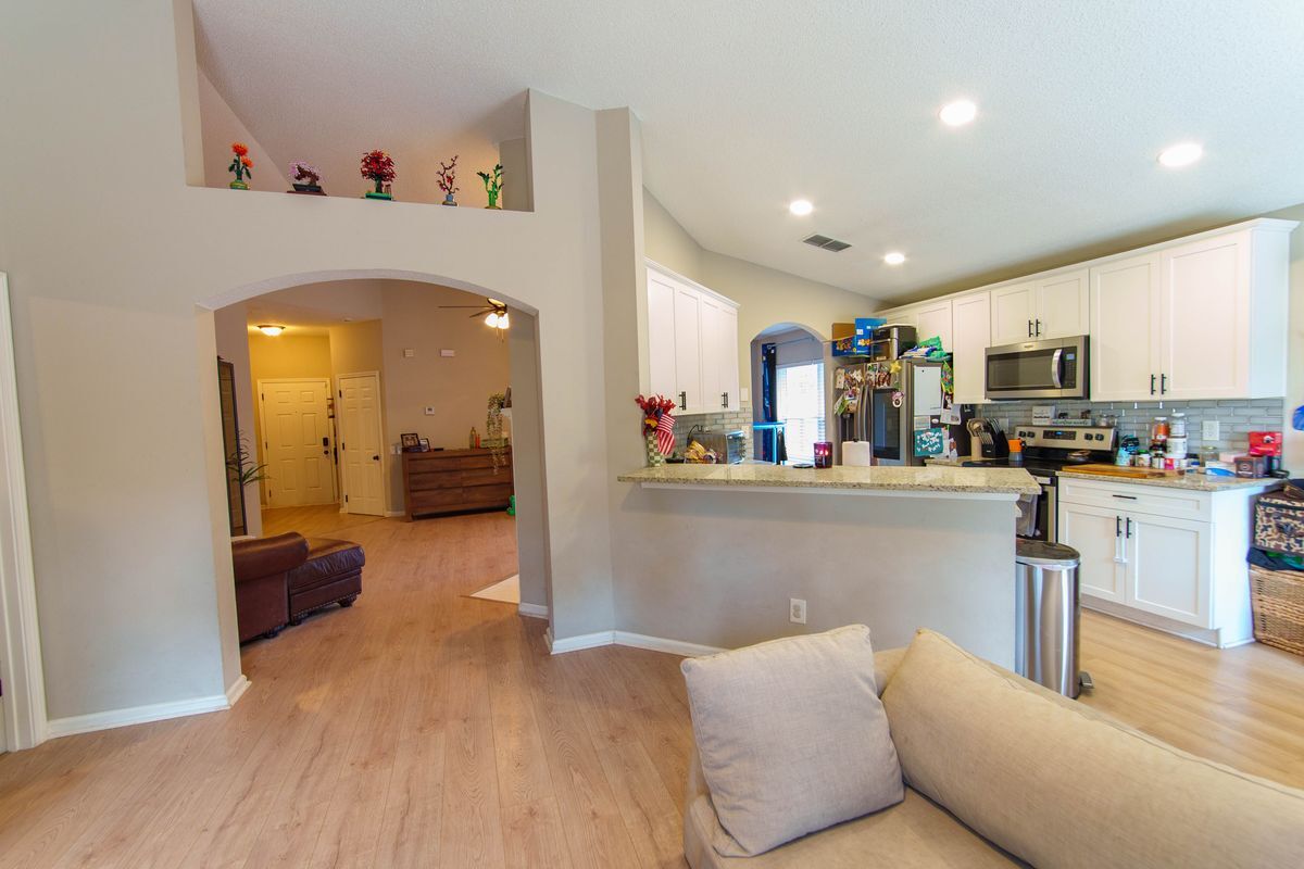 Building Photo - 11865 Noble Fir Ct