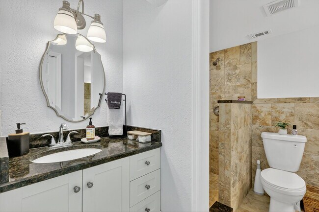 Building Photo - 950 S Kanner Hwy