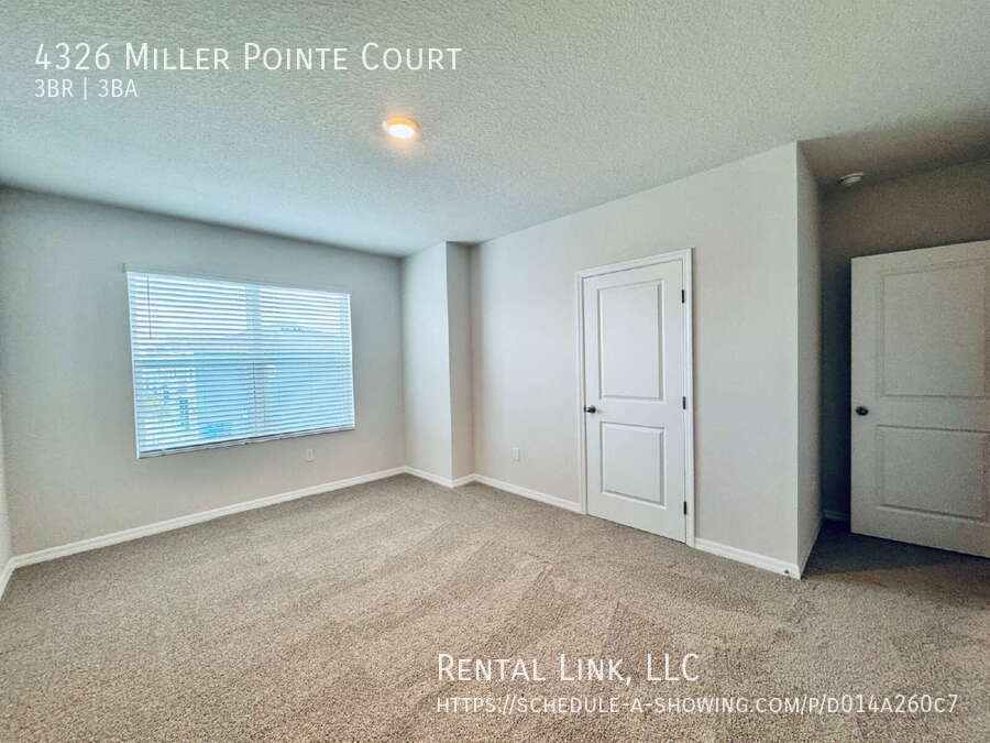 Building Photo - 4326 Miller Pointe Ct