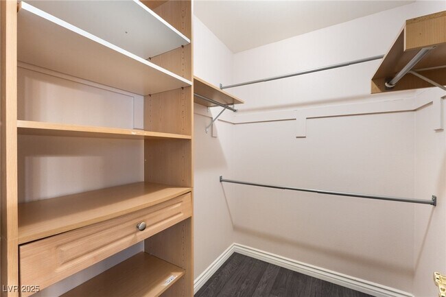 Building Photo - 8220 Desert Beach Dr