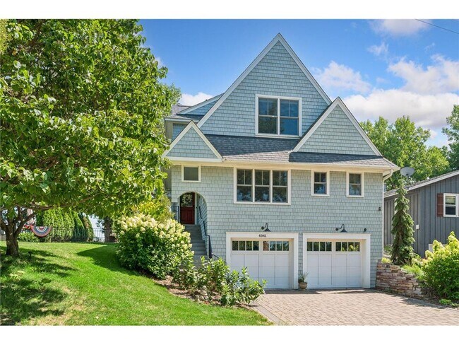 Building Photo - 4941 Island View Dr