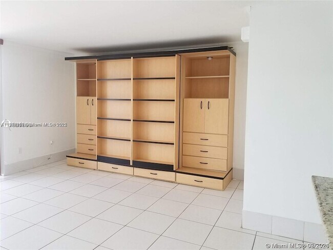 Building Photo - 1865 79th Street Causeway