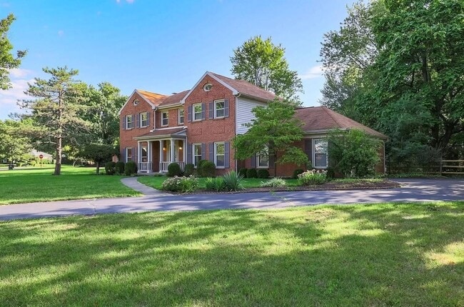 Building Photo - 11880 Nathanshill Ln