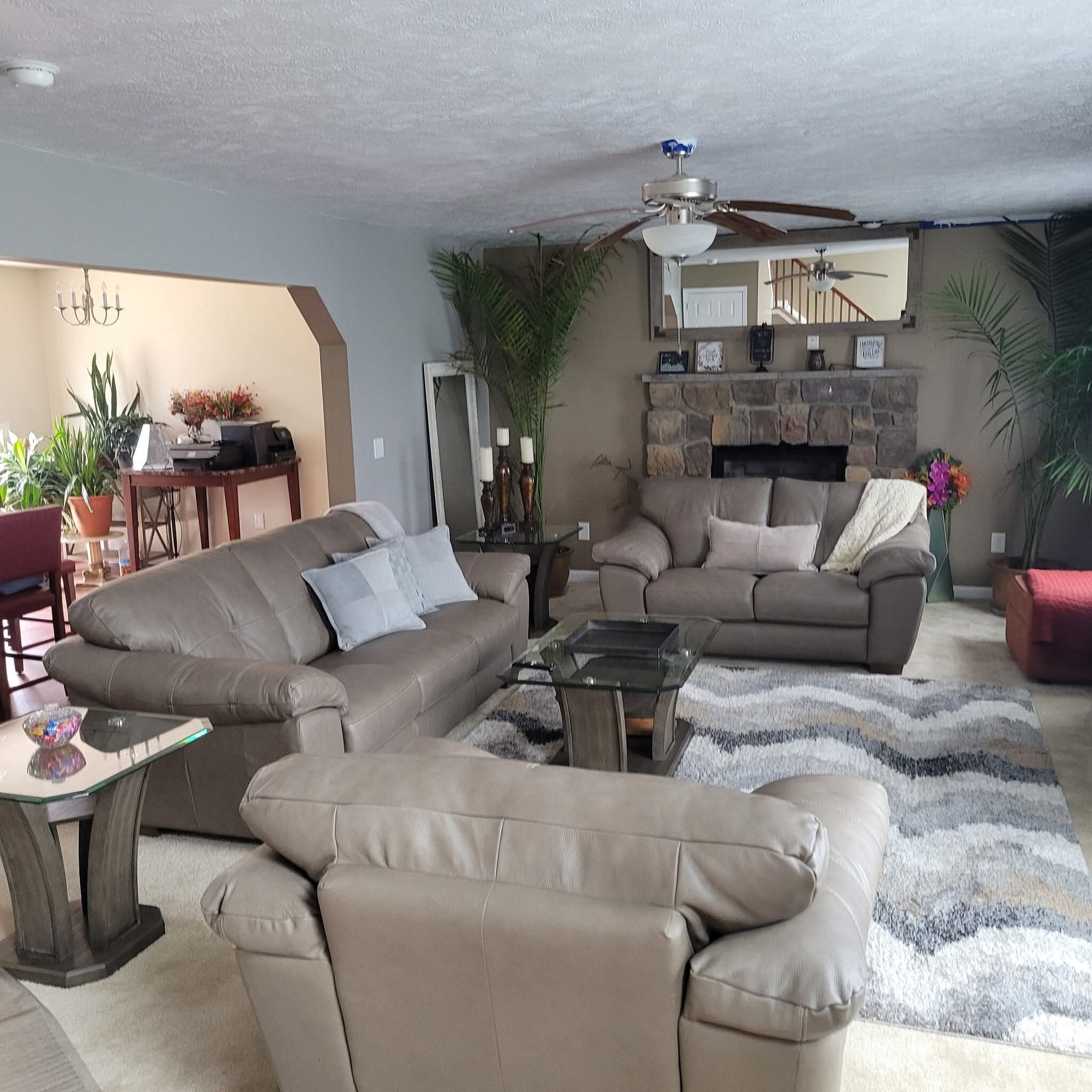 Building Photo - 5282 Sunshine Ln