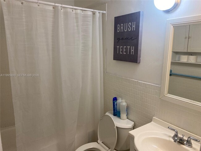 Building Photo - 1732 Meridian Ave