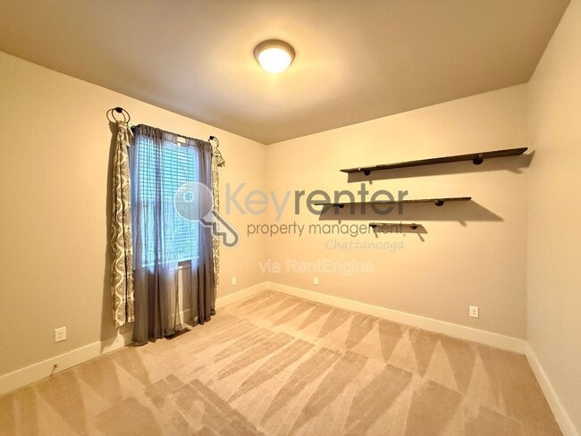 Building Photo - 1610 W 52nd St