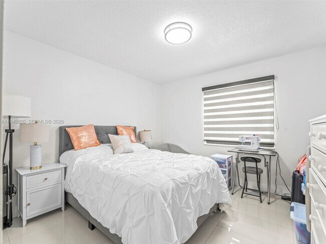 Building Photo - 15805 SW 79th Terrace