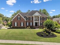 Building Photo - 455 Majestic Cove