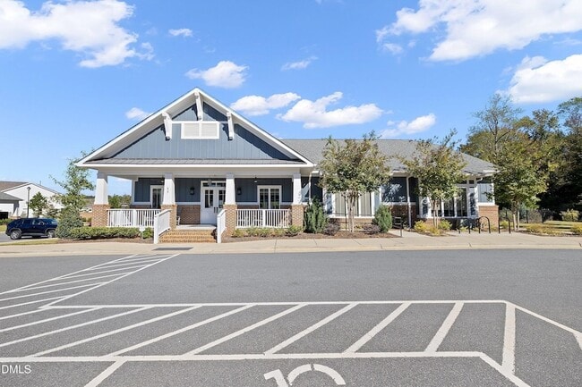 Building Photo - 115 Swain St