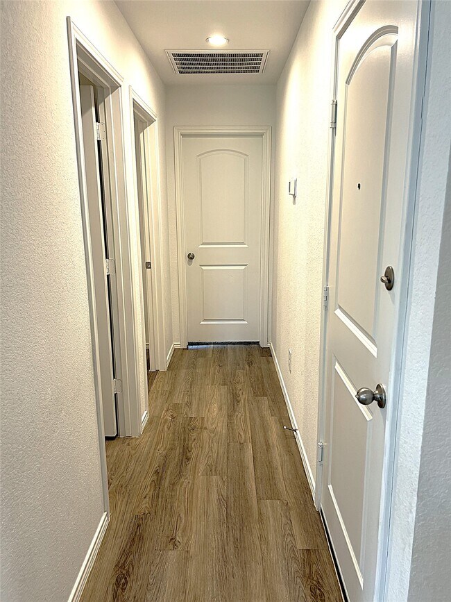 Building Photo - 15019 Ashton Mdws Dr