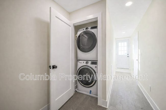 Building Photo - 3552 Warder St NW