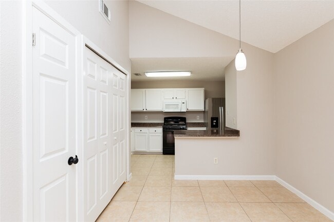 Building Photo - 13719 Vira Ln