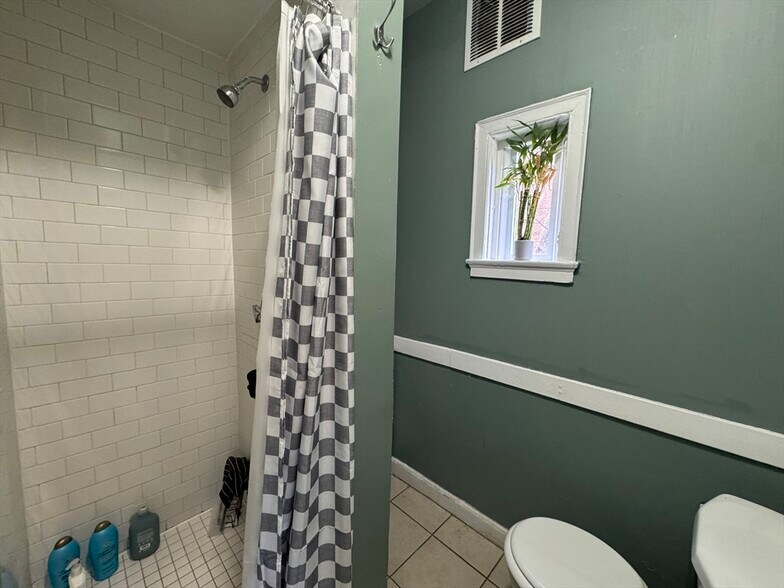 *Pictures are representative samples of the advertised unit. In some cases, the actual units you tou - 20 South St