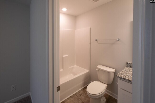 Building Photo - 859 Summerwood Ln