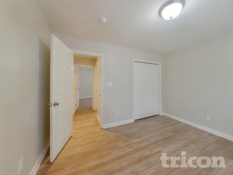 Building Photo - 191 Gabriel Dr