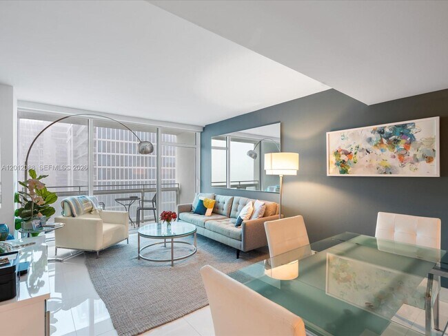 Building Photo - 6801 Collins Ave