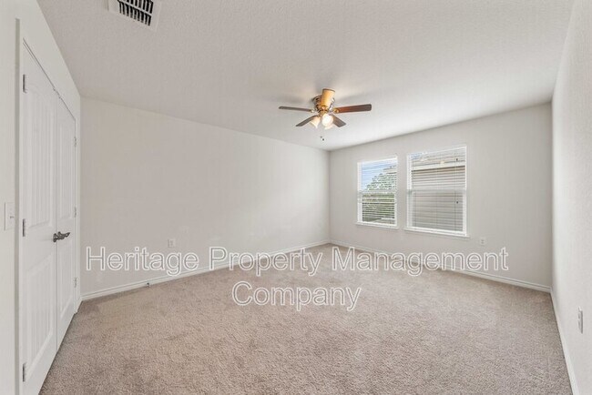 Building Photo - 7347 Bluebonnet Bay