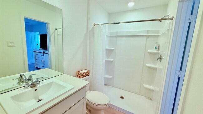 Building Photo - 3113 Courtney Flower Dr