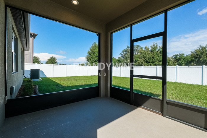 Building Photo - 15405 Stone House Dr