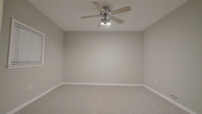 Building Photo - 1335 Hidden Canyon Rd