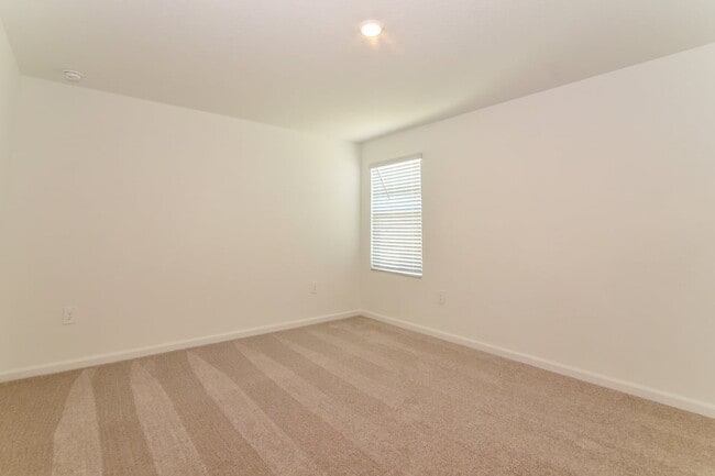 Building Photo - 2219 Rock Dr